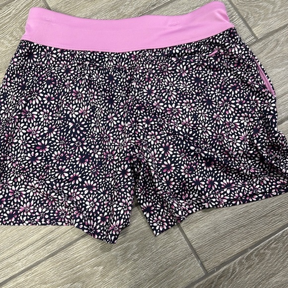 Womens, PGA Tour, golf shirt & skirt NWT small - Picture 8 of 10